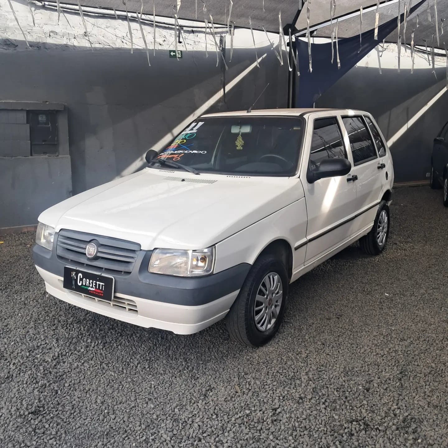 Fiat Uno Mille Economy 1.0 Fire Flex 8V 4p 2011 — foto 3