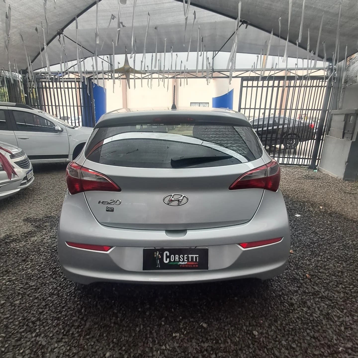 Hyundai HB20 Comfort Plus 1.0 Flex 12V 5p 2017 — foto 3