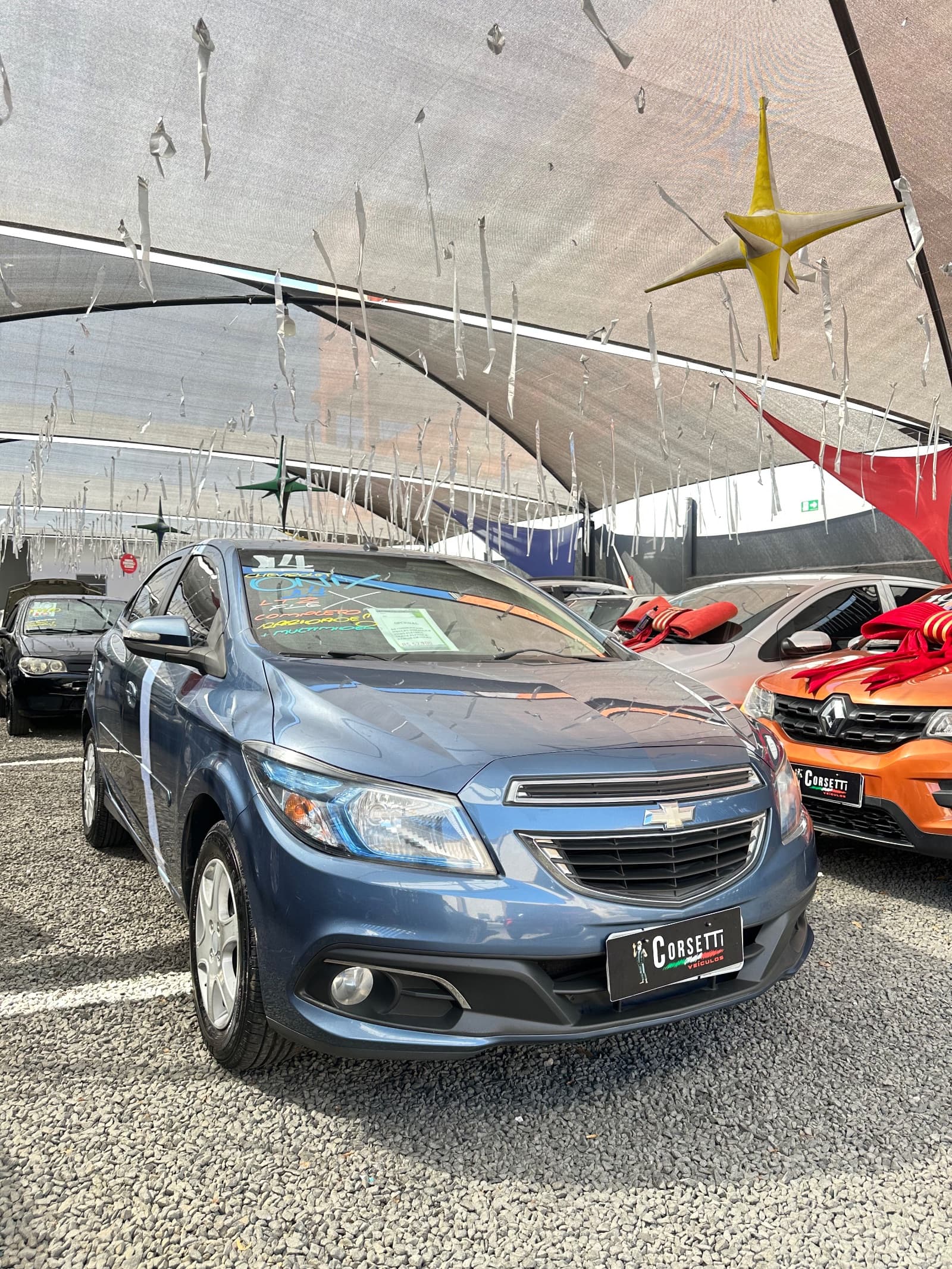 Chevrolet ONIX HATCH LTZ 1.4 8V FlexPower 5p Mec. 2015